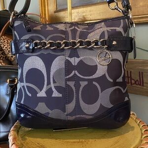 COACH Moto Optic Metallic Chain Signature Jaquard Shoulder Bag F19820